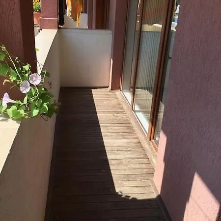 Apartament In Pacific 3 *