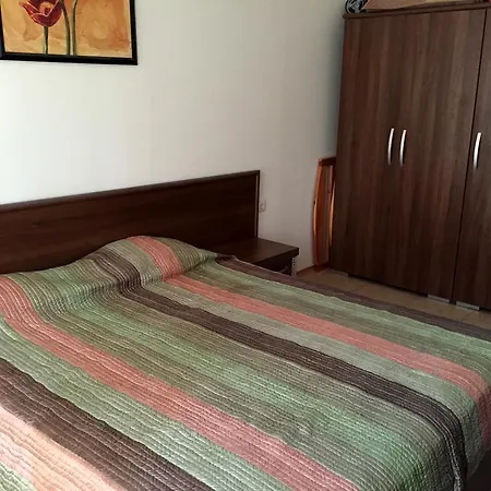 Apartament In Pacific 3 *